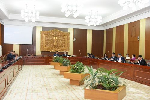 ЭЗБХ: “Банкны салбарыг чадавхижуулах дунд хугацааны хөтөлбөр”-ийг баталж, хэрэгжилтийг хангах чиглэл өглөө